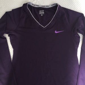 EUC Nike dri-fit long sleeve women’s top Small